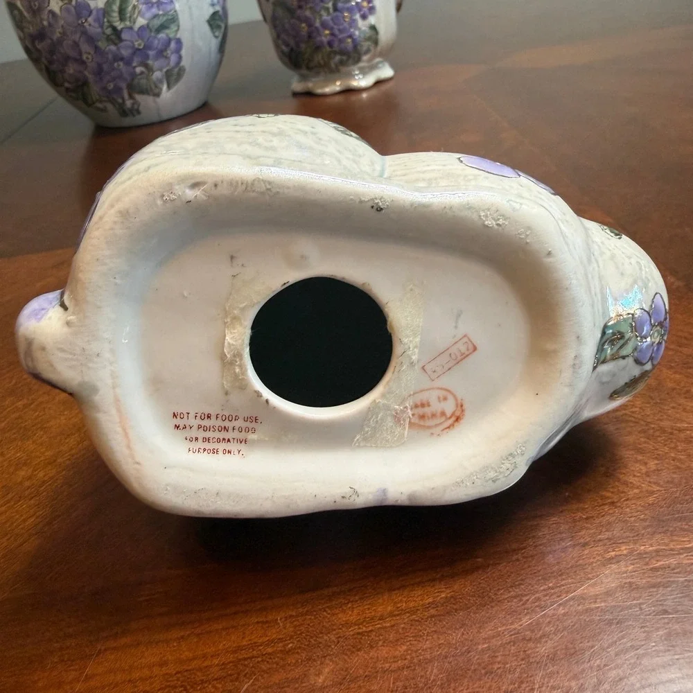 Purple‎ Floral Ceramic Decor Set  Vase Rabbit Egg Gold Trim Chinoiserie